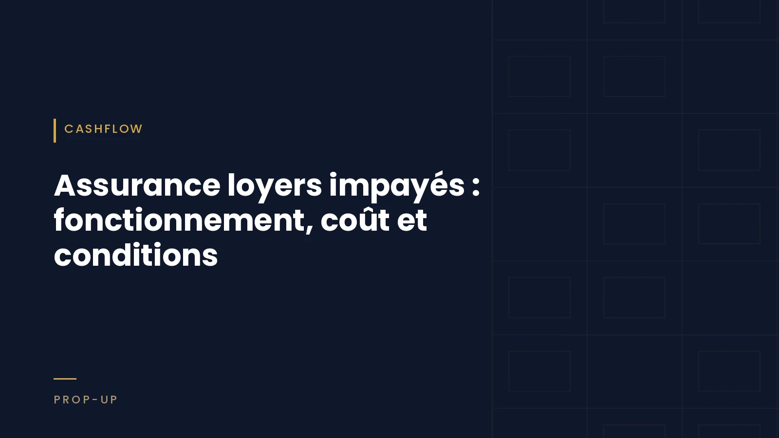 Contrat de location posé sur un bureau avec une calculatrice et des clés d'appartement
